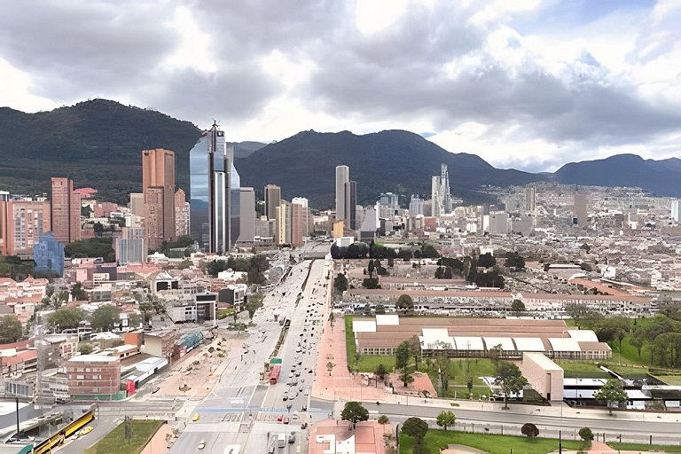 New and Centrally Located Apartment