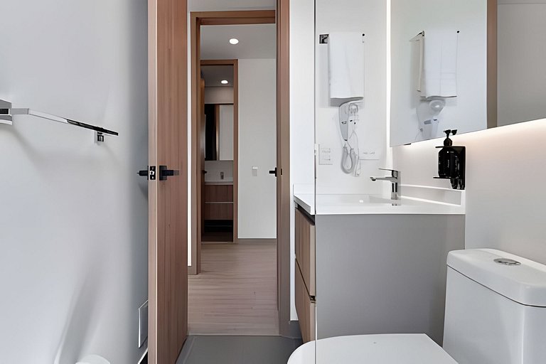 Two rooms apartment close to Virrey park