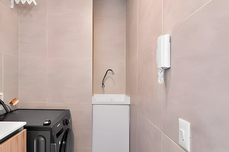 Two rooms apartment close to Virrey park