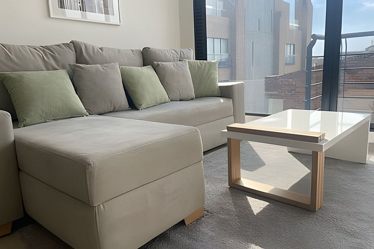 Two rooms apartment close to Virrey park