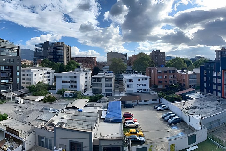 Espectacular y moderno apartamento cerca al Virrey