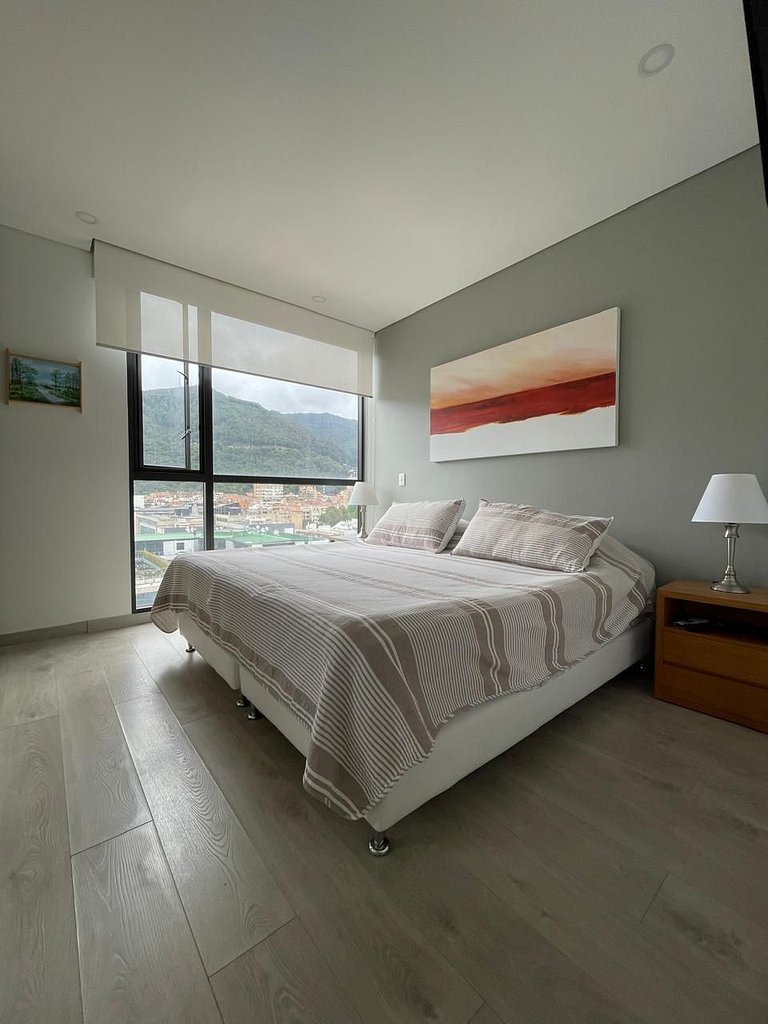 Amplio apartamento. Último piso con la mejor vista