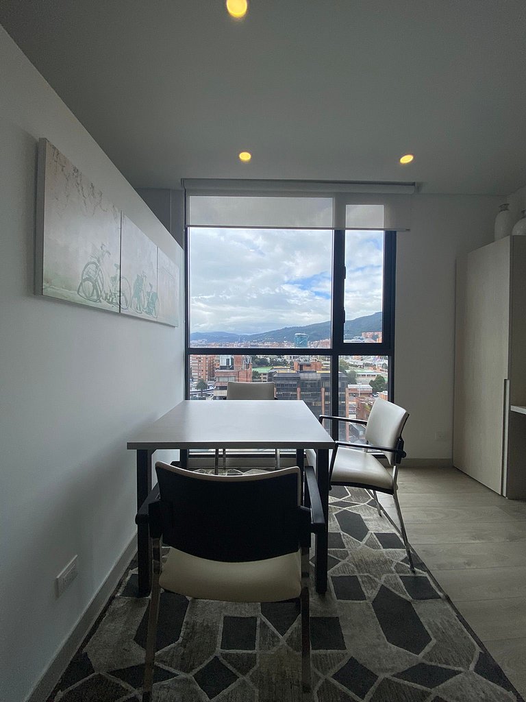Amplio apartamento. Último piso con la mejor vista