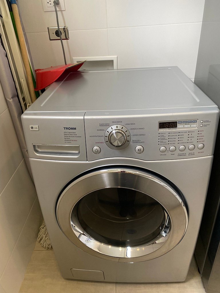 Amplio apartamento. Último piso con la mejor vista