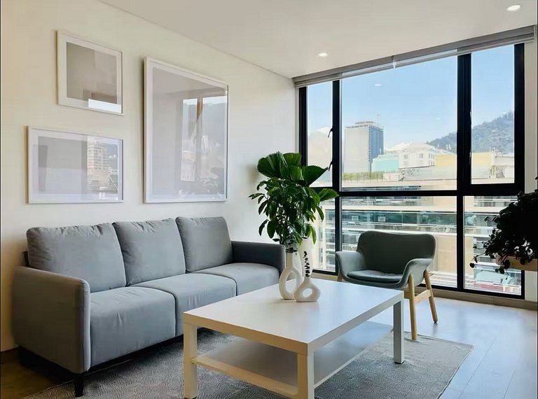 Cozy apartment offering stunning mountain view