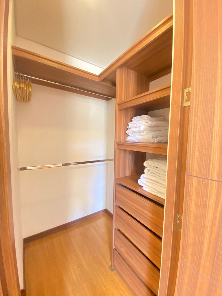 Apartamento nuevo y central