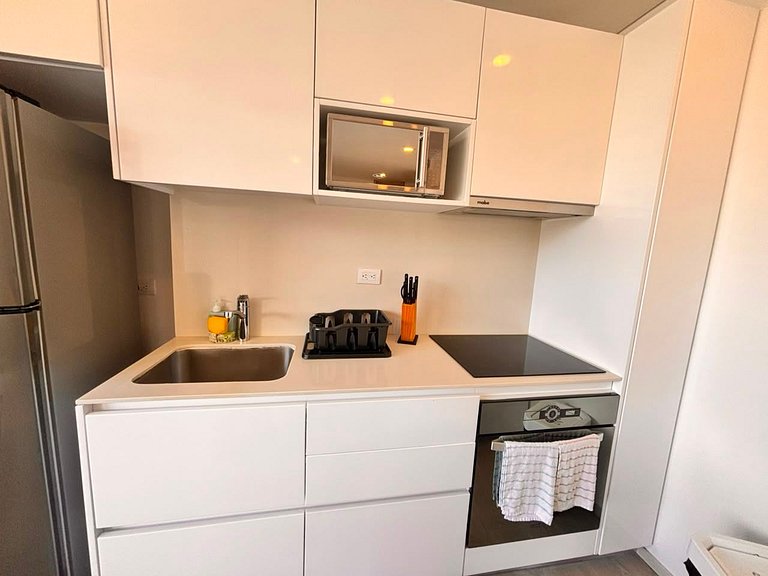 Espectacular y moderno apartamento cerca al Virrey