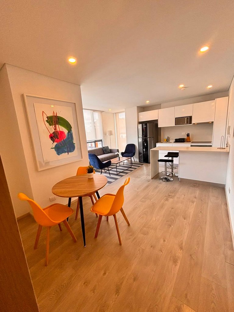 Espectacular y moderno apartamento cerca al Virrey