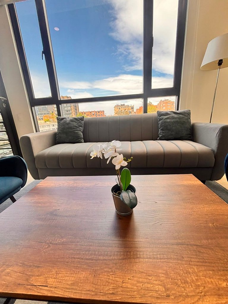 Espectacular y moderno apartamento cerca al Virrey
