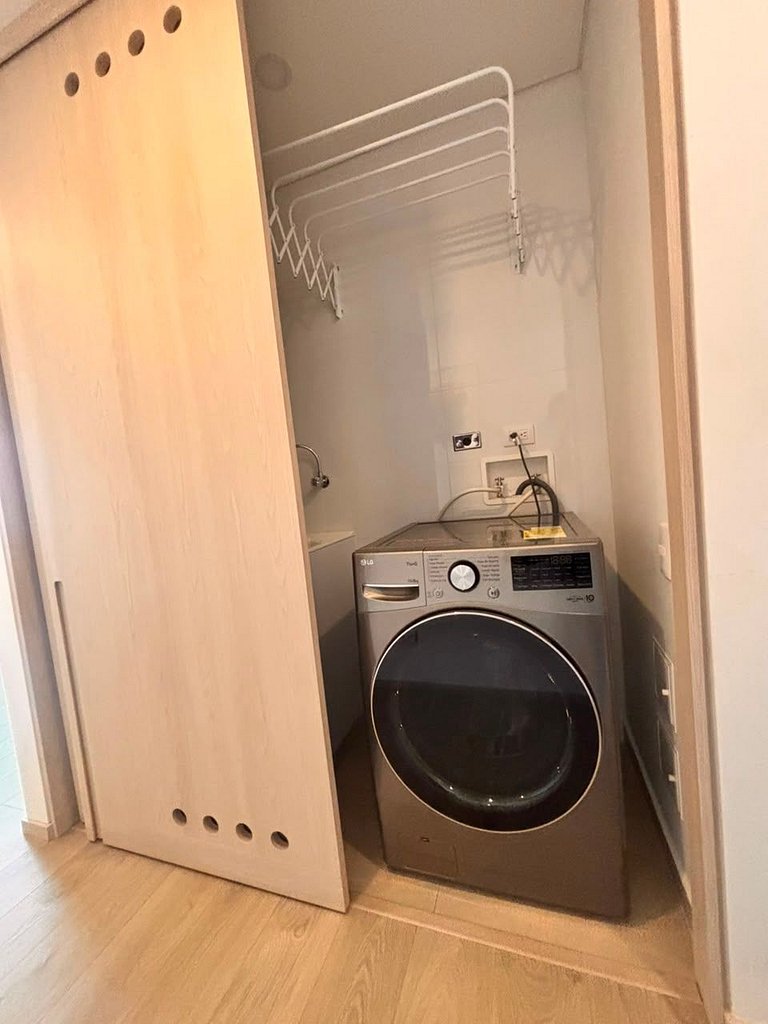 Espectacular y moderno apartamento cerca al Virrey